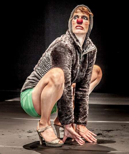 Affiche du spectacle : More Aura