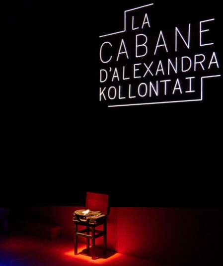 Affiche du spectacle : La cabane d’Alexandra Kollontaï / Polyamour
