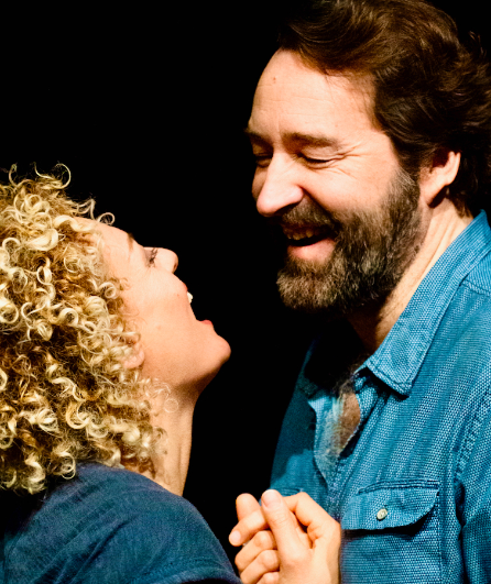Affiche du spectacle Ce qui reste d'un Amour