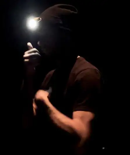 Affiche  spectacle : M'Aider - Témoignage dansé d'un marin sauveteur