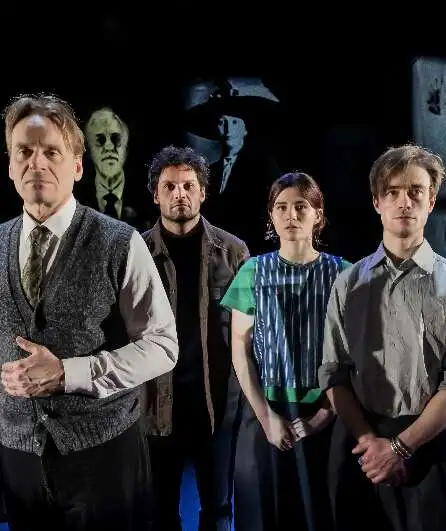 Affiche  spectacle : Enquête de famille