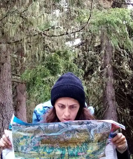 Affiche  spectacle : Poursuite, seule en scène forestier