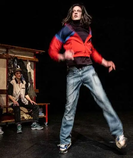 Affiche  spectacle : En finir avec Eddy Bellegueule