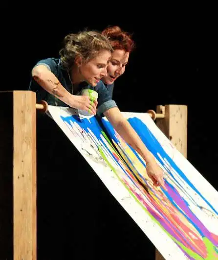 Affiche  spectacle : Ôlô, un regard sur l'enfance