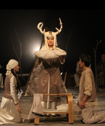 Affiche du spectacle Bougou Ené - Une légende kirghize